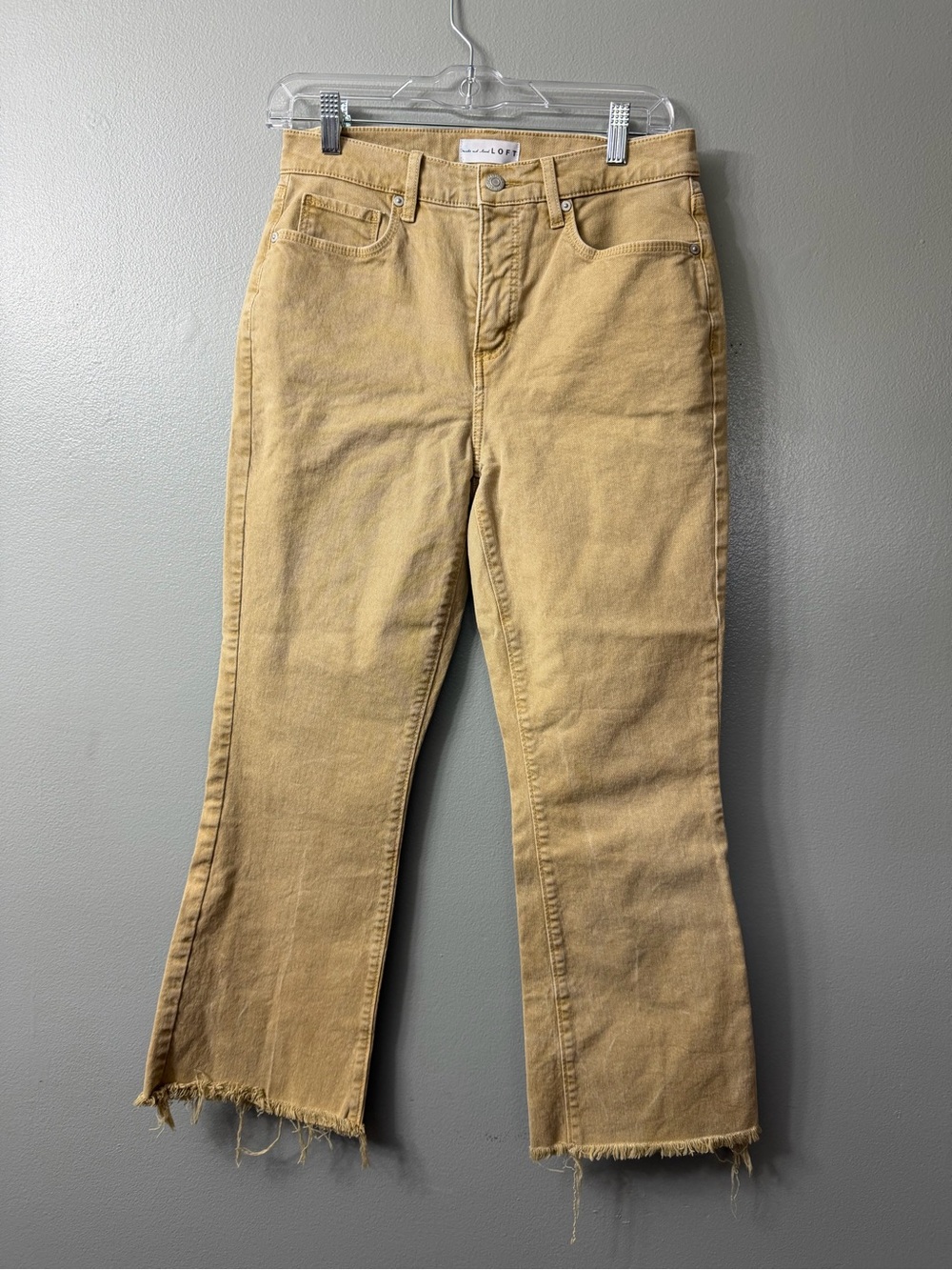 LOFT straight leg Tan Denim crop
Raw hem Jeans 4